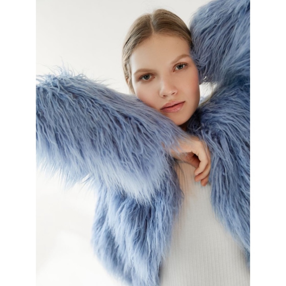 Unreal Faux Fur of Venus